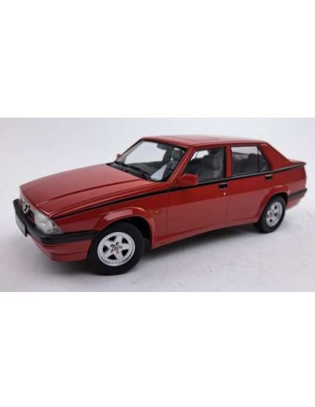 TRIPLE 9 T9-1800471 ALFA ROMEO 75 RED 1:18 Modellino