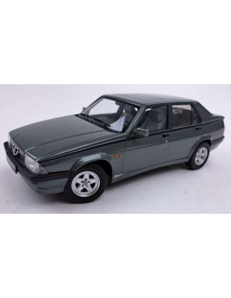 TRIPLE 9 T9-1800473 ALFA ROMEO 75 DARK GREY METALLIC 1:18 Modellino