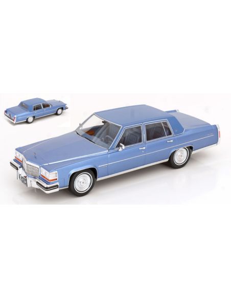 MODELCARGROUP MCG18252 CADILLAC FLEETWOOD BROUGHAM 1982 LIGHT BLUE 1:18 Modellino