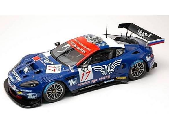 Spark Model S2405 ASTON MARTIN DBR 9 N.17 FIA'05 1:24 Modellino