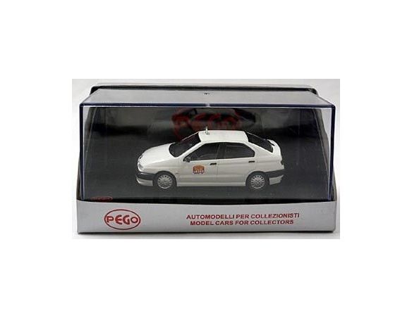 Pego PE1058 ALFA ROMEO 146 TAXI DI MILANO 1/43 Modellino