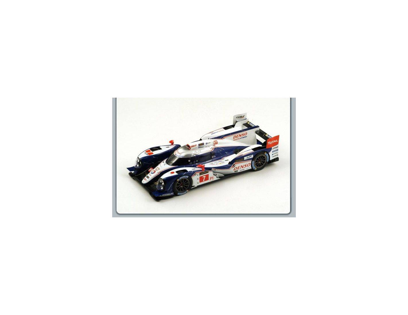 新しいコレクション 1/18 TS030 スパーク TOYOTA ミニカー TS030