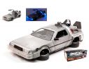 JADA TOYS JADA31468 DE LOREAN BACK TO THE FUTURE II FLYING VERSION & LIGHTS 1:24 Modellino