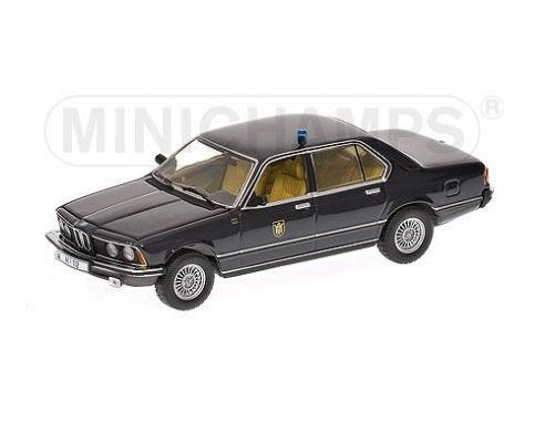 BMW e23 масштабная модель