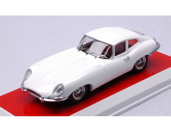 BEST MODEL BT9838 JAGUAR E TYPE COUPE' 1963 EVA KANT PERSONAL CAR 1:43 Modellino