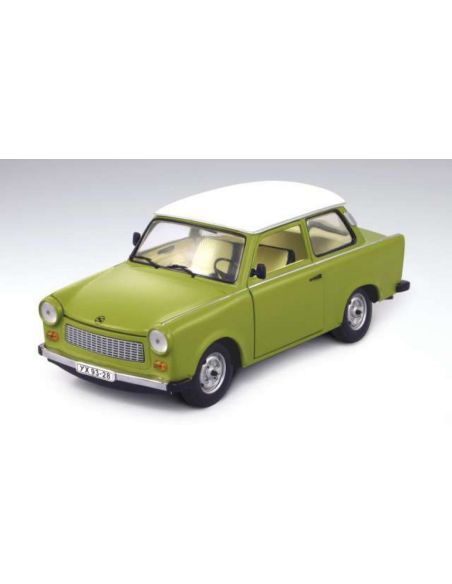 SUNSTAR SS4289 TRABANT 601 GREEN W/WHITE ROOF 1:18 Modellino